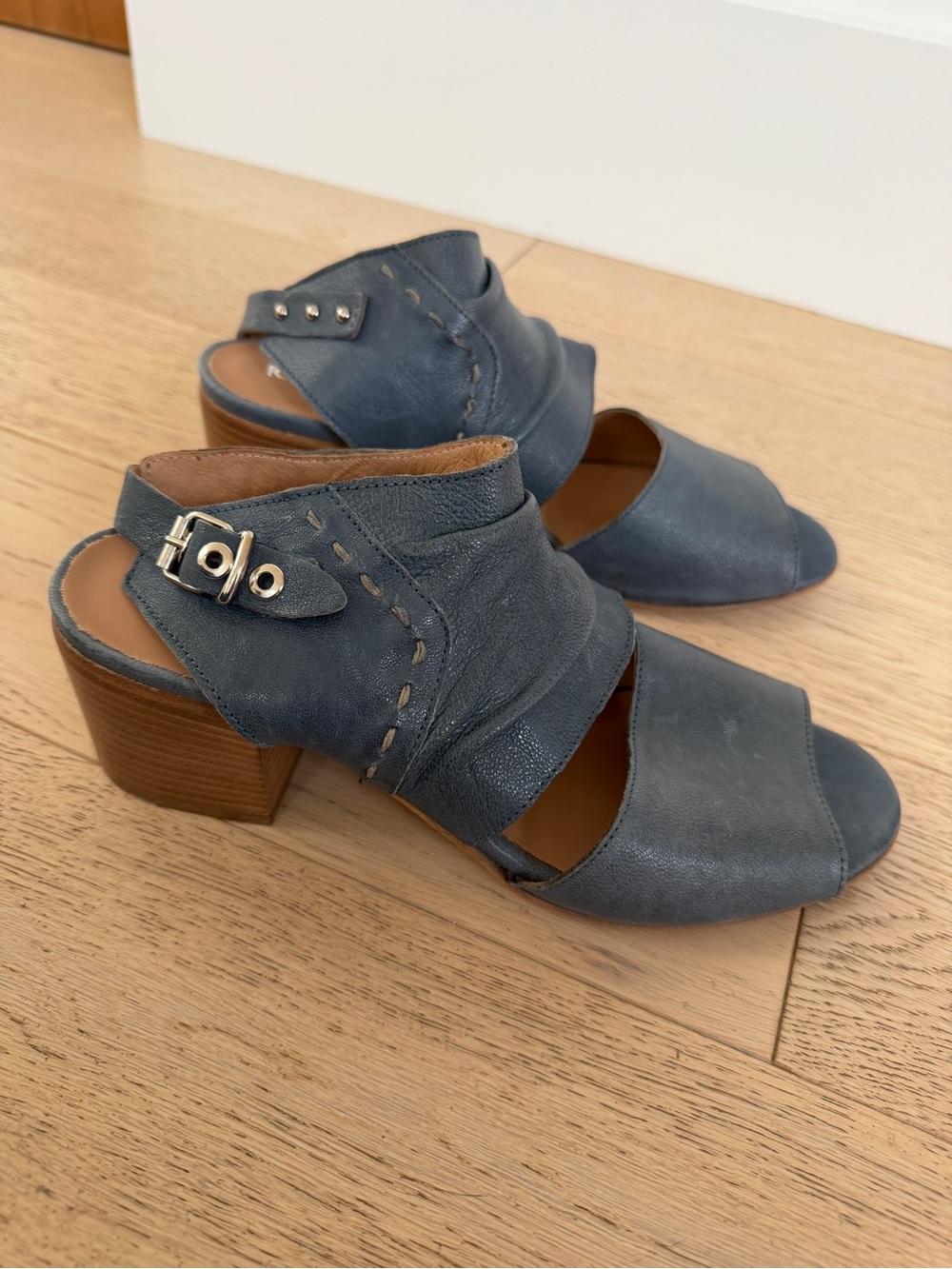 RON WHITE Leather Sandal Block Heel Studs Sling Back Open Toe Resortwear Italy